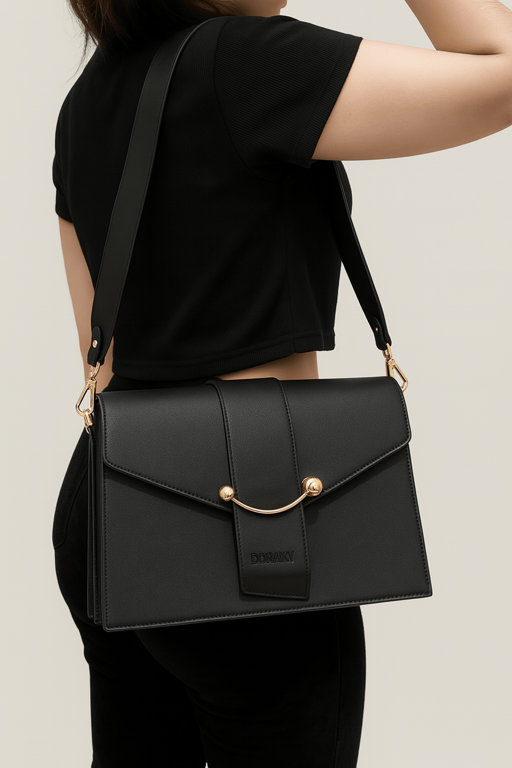 gid://shopify/MediaImage/26581409038406